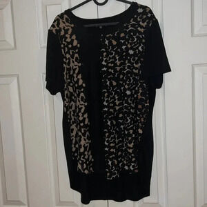 Vince camuto black  leopard print panel Tunic blouse Sz L